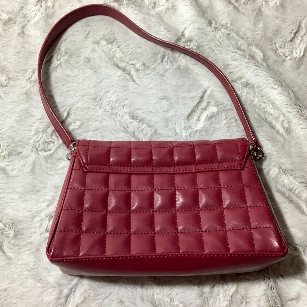 liz claiborne quilted red leather purse - Picture 8 of 12